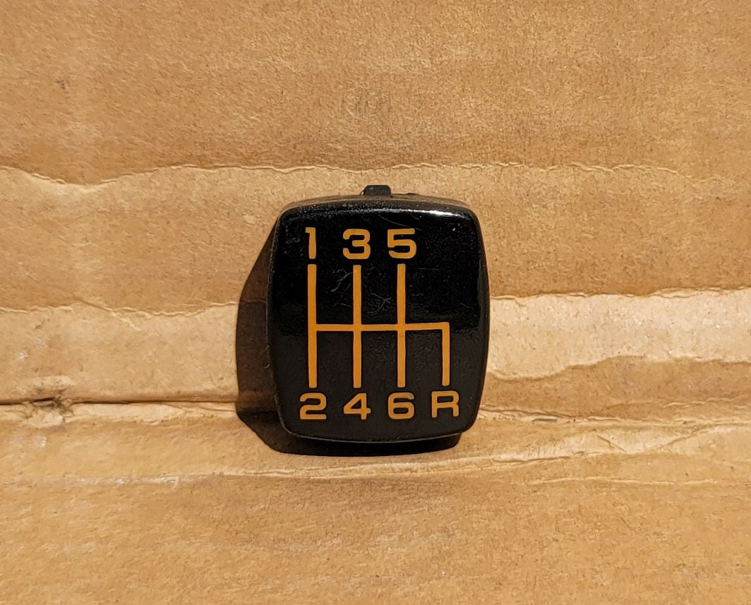 6 gear shift 1990-1993 Corvette ZF 6 Speed Shifter Pattern Button 10085218 Disconti – Carroll Corvette