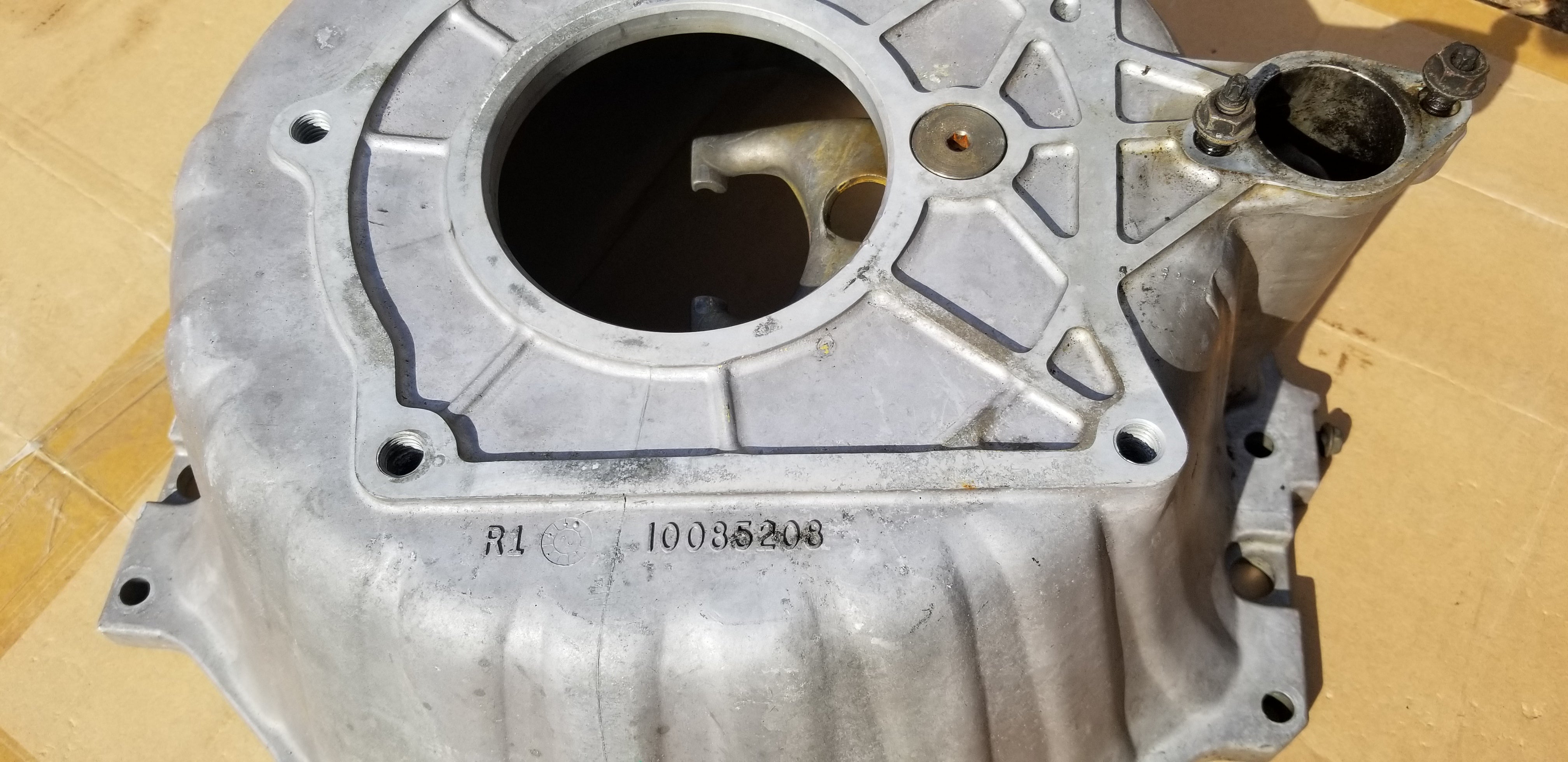 1989-1990 Corvette C4 ZF 6 Speed Bellhousing Bell Housing + Fork