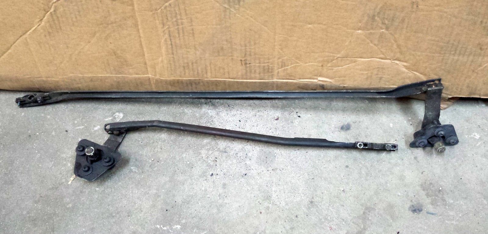 1984-1994 C4 Chevrolet Corvette Correct RH Wiper Arm Brand New 1984-1994 C4 Chevrolet Corvette Correct RH Wiper Arm Brand New